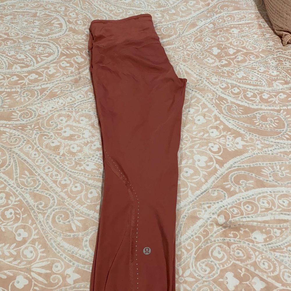 Lululemon leggings size 8